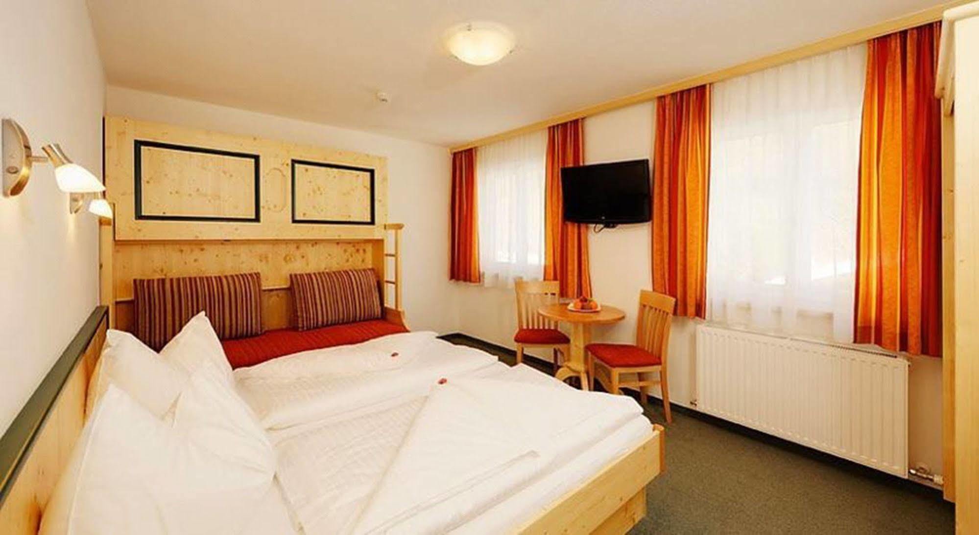 Werfenerhof Hotell Exteriör bild